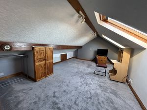 Photo 27- click for photo gallery